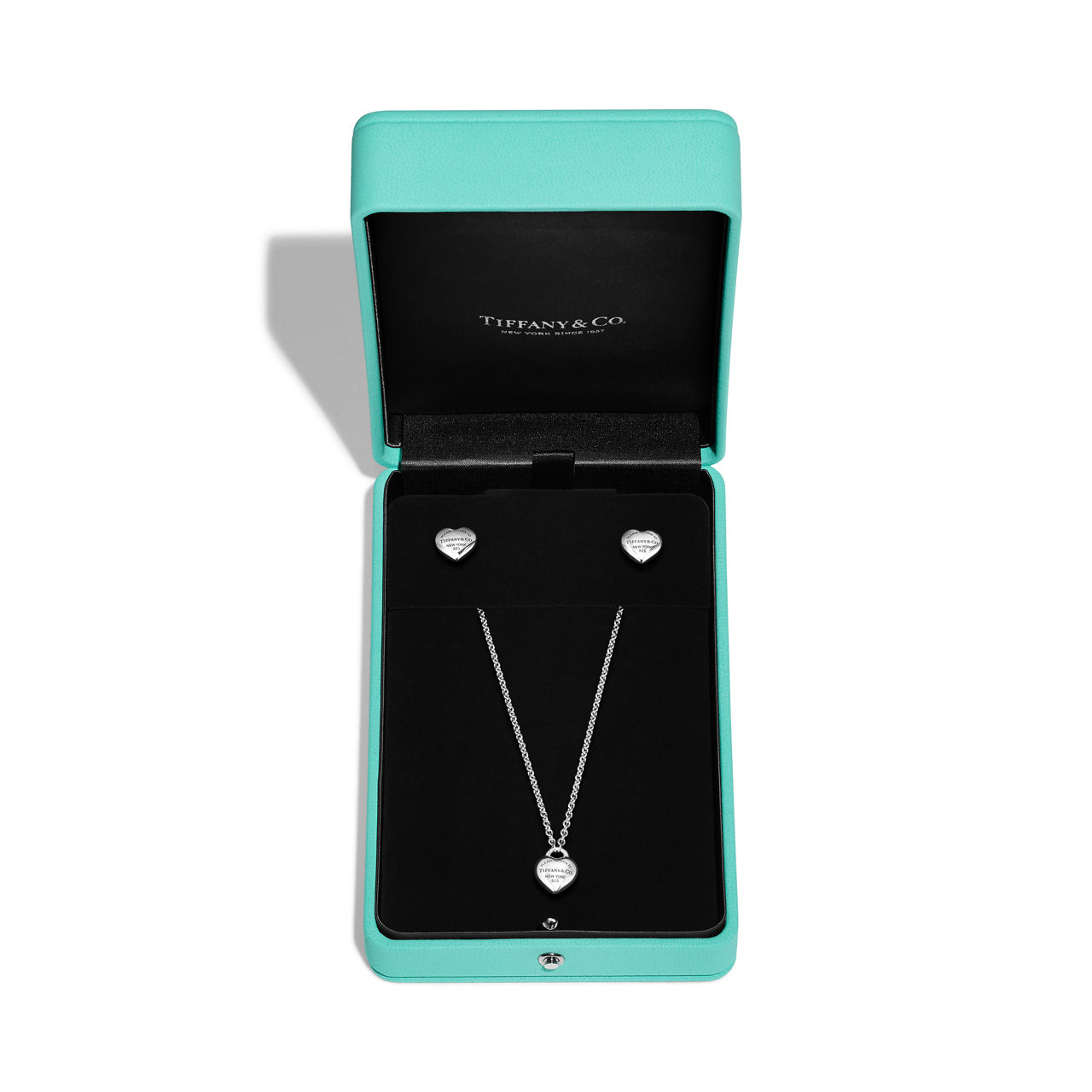 Return to Tiffany®:Full Heart Pendant and Earrings Set in