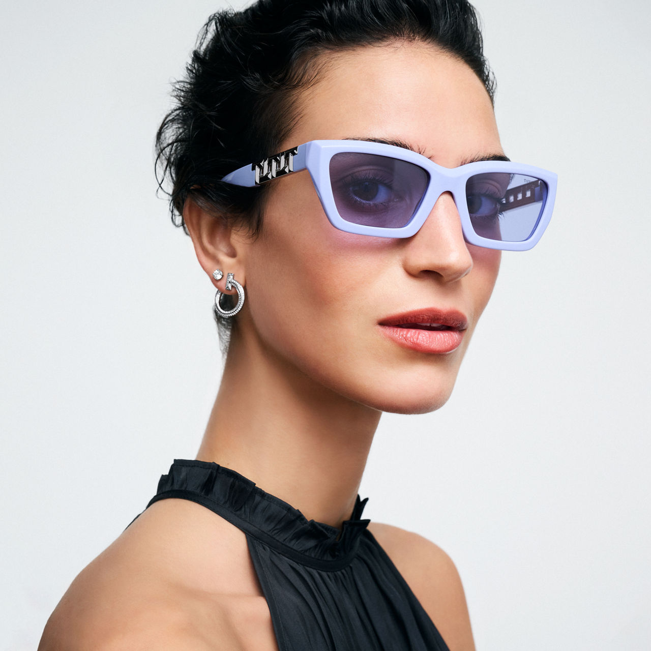 True Sonnenbrille aus violettem Acetat mit violetten Gläsern