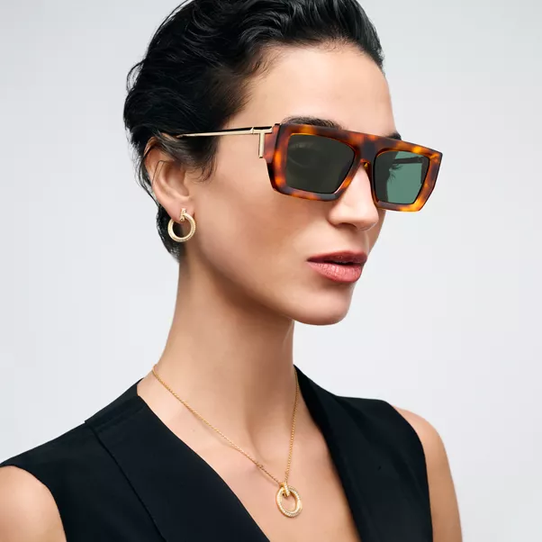 Sunglasses in Tortoise Acetate with Dark Green Lenses