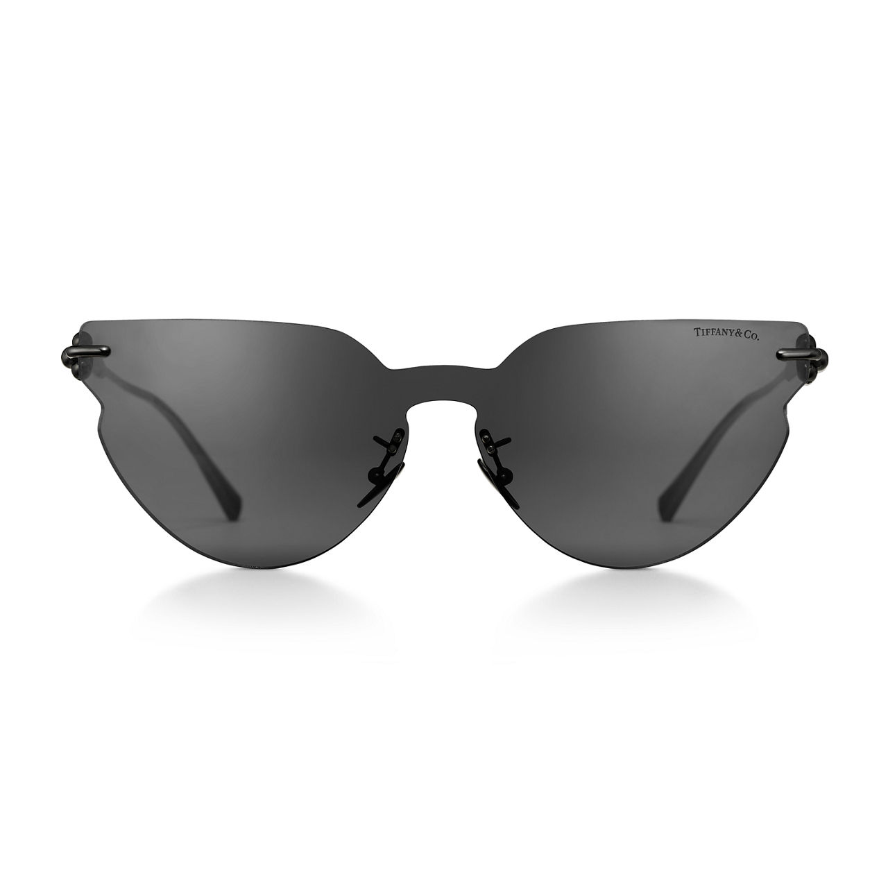 Tiffany HardWear:Sunglasses in Titanium with Black Lenses image number 2