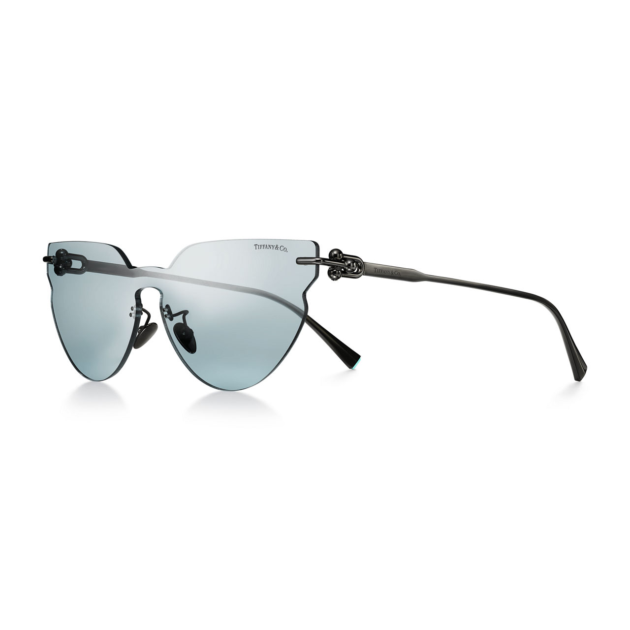 Sunglasses in Titanium with Blue Lenses