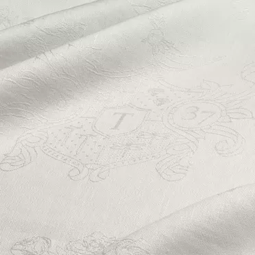 Tiffany Crest:Napkin in Embroidered White Linen, 3