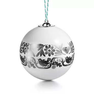 Tiffany Heritage:Ball Ornament in Earthenware with a Silver-colored Rim, 3