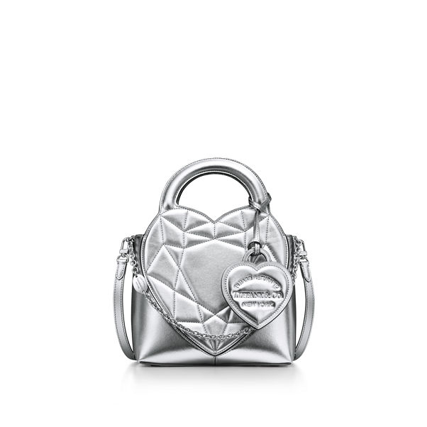 Return to Tiffany™:Gepolsterte Mini-Tasche aus silberfarbenem Leder