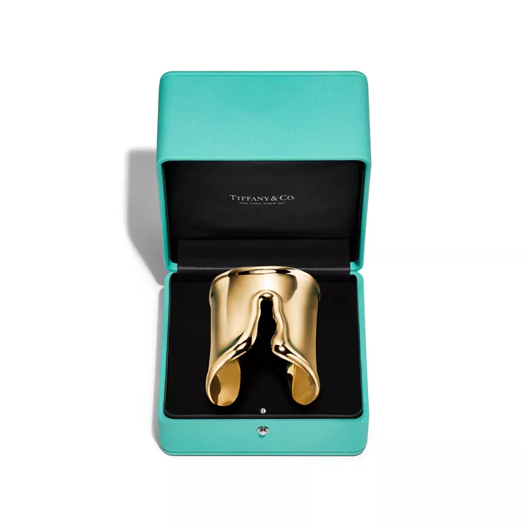 Elsa Peretti®:Split Cuff in Yellow Gold, Large, 4