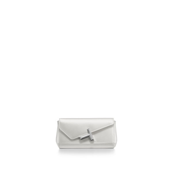 Tiffany T:Mini-Clutch aus Satin in Weiß