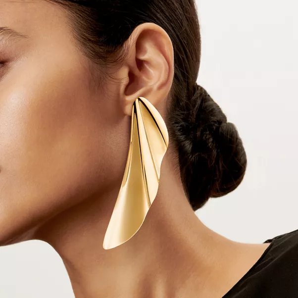 High Tide Earrings in Yellow Gold