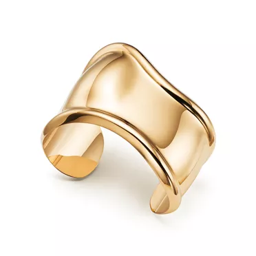 Elsa Peretti&reg;:Small Bone Cuff in Yellow Gold, 43 mm Wide, 2