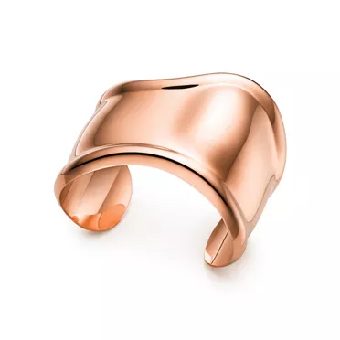 Elsa Peretti&reg;:Small Bone Cuff in Rose Gold, 43 mm Wide, 2