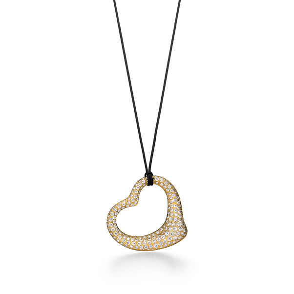 Elsa Peretti®:Open Heart Anhänger in Gelbgold mit Pavé-Diamanten und schwarzer Seide