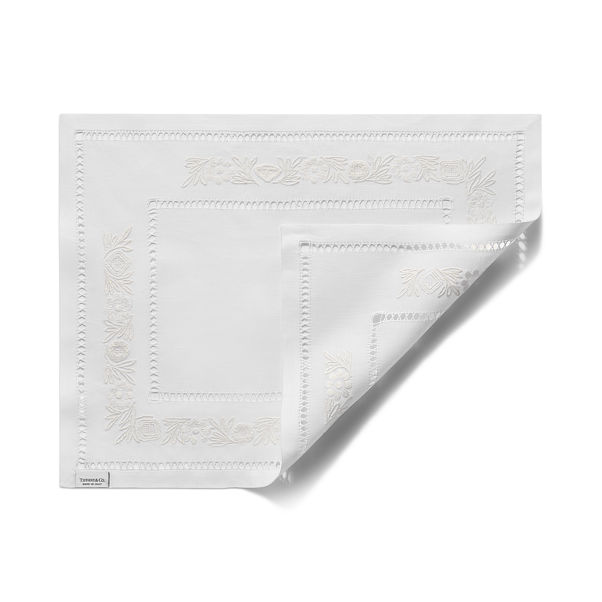 Tiffany Heritage:Place Mats Set of Four, in White Linen