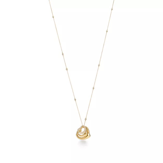 Elsa Peretti®:Open Heart and Diamonds by the Yard® Pendant in Yellow Gold image number 0