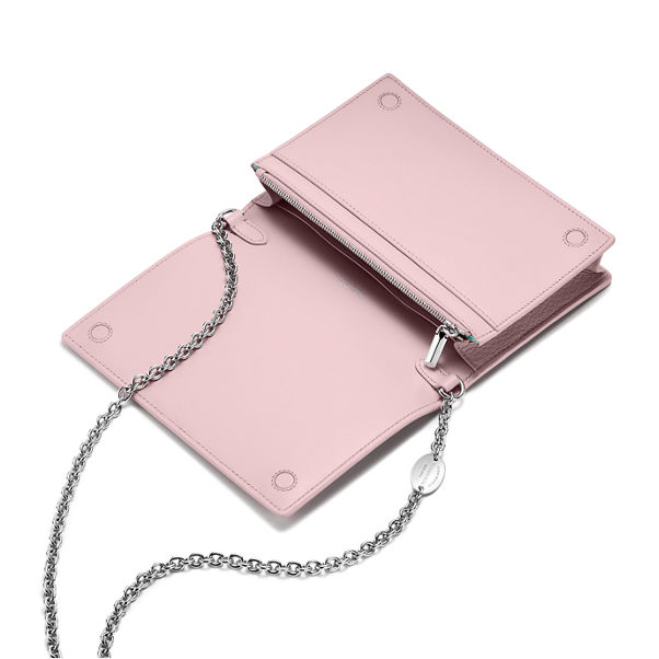 Return to Tiffany™:Crossbody Wallet in Crystal Pink Leather