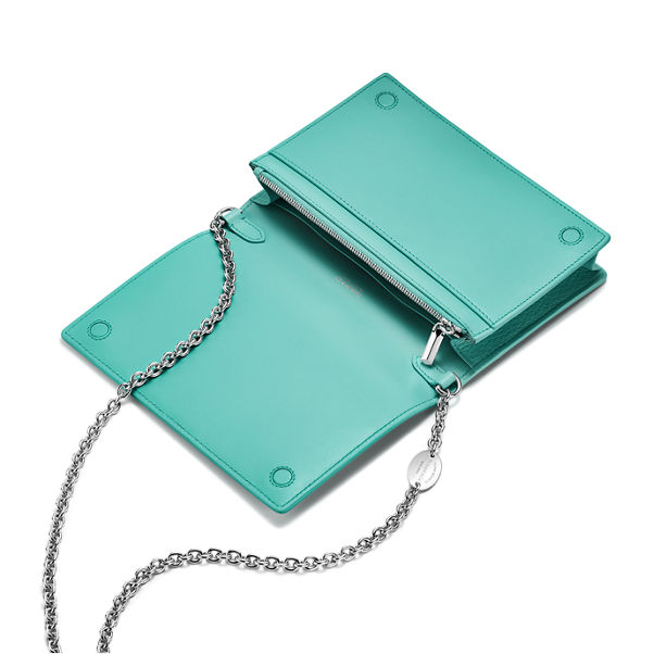 Return to Tiffany™:Crossbody-Portemonnaie aus Leder in Tiffany Blue®