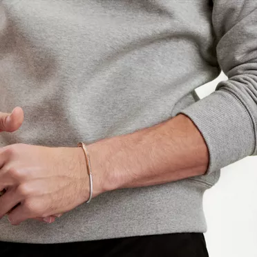 Tiffany Lock:Schmaler Armreif in Rosé- und Weißgold mit halben Pavé-Diamanten, 2