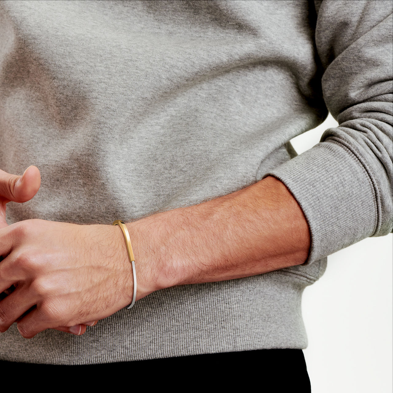 Tiffany Lock:Narrow Bangle in Yellow and White Gold image number 2