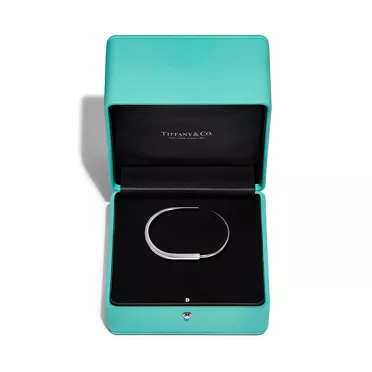 Tiffany Lock:Narrow Bangle in White Gold, 7