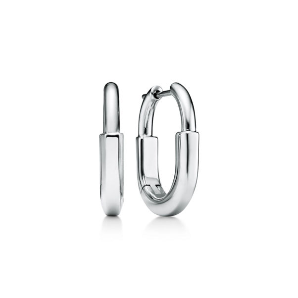 Tiffany Lock:Small Earrings in White Gold