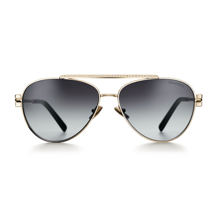 Tiffany T:Sunglasses in Pale Gold-coloured Metal with Grey Gradient Lenses image number 2