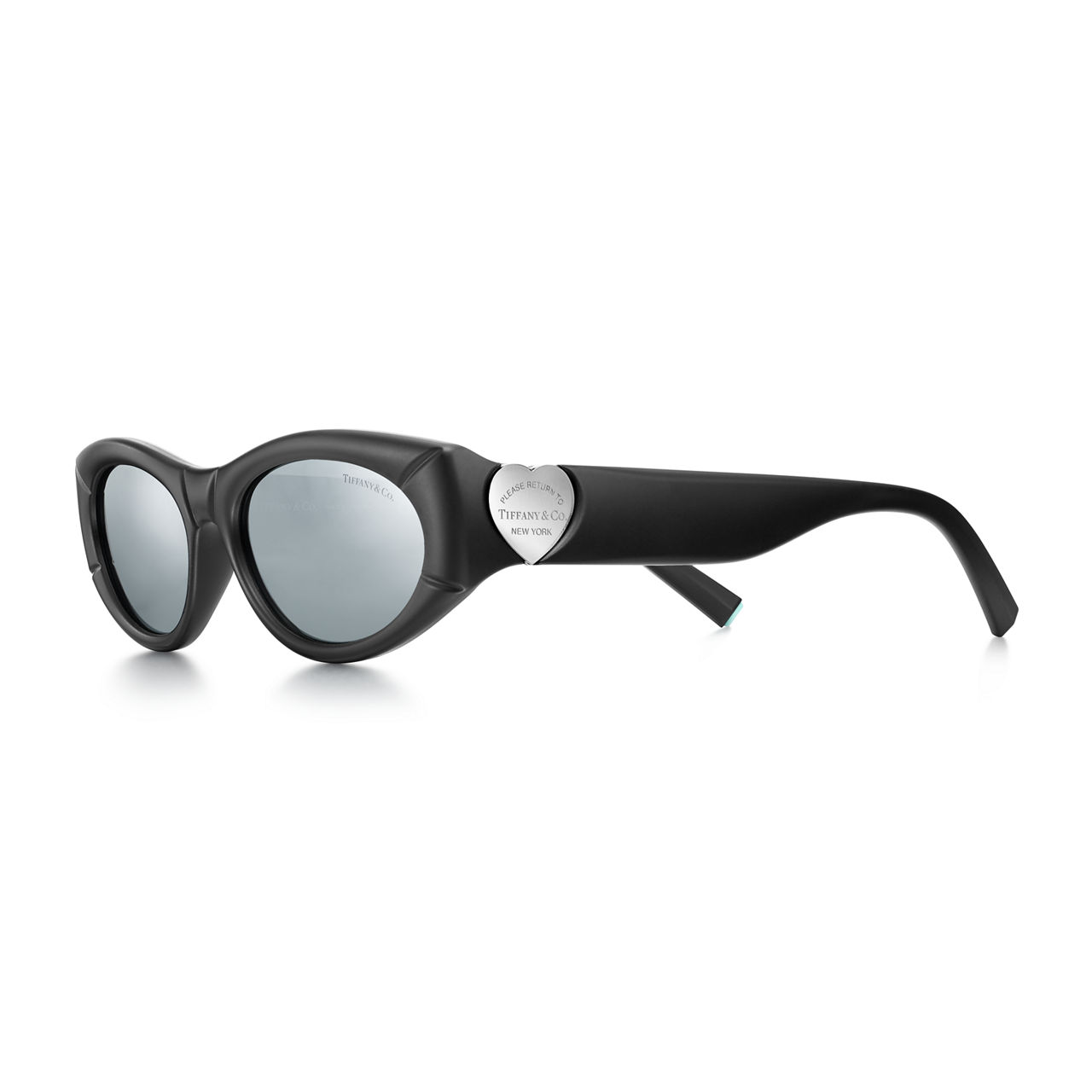 Return to Tiffany™:Sunglasses in Black Acetate with Grey Mirrored Lenses image number 0