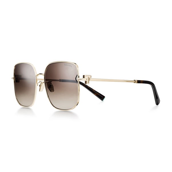 Tiffany T:Sunglasses in Pale Gold-coloured Metal with Brown Gradient Lenses