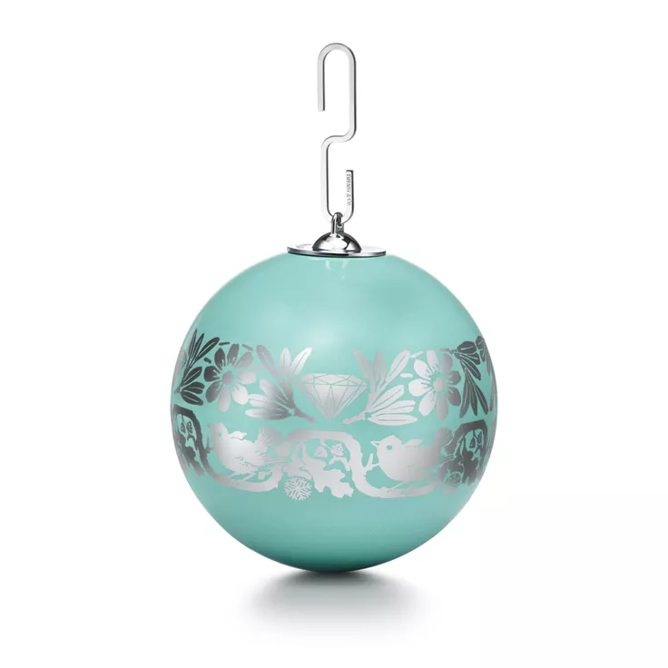 Tiffany Heritage:Ornament in Tiffany Blue® Earthenware, 1