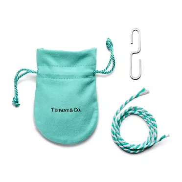 Tiffany Heritage:Ornament in Tiffany Blue® Earthenware, 3