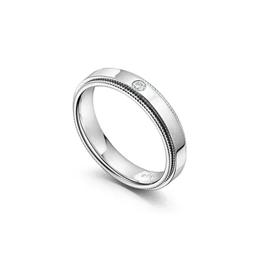 Tiffany Together:Milgrain Band Ring in Platinum with a Diamond, 4 mm Wide, 2