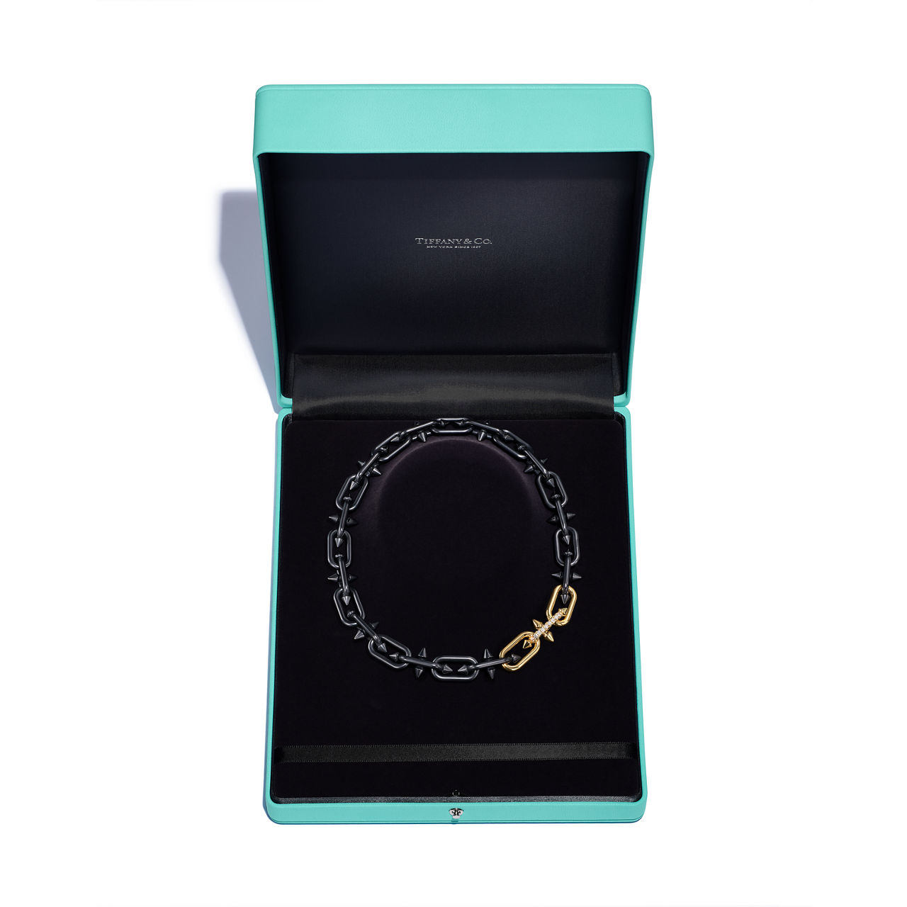 Collezione Tiffany Titan by Pharrell Williams:Collana in titanio, oro e diamanti numero immagine 7