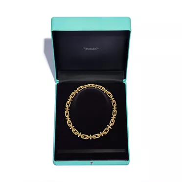 Tiffany Titan by Pharrell Williams:Clasp Necklace in Yellow Gold with Diamonds, 7