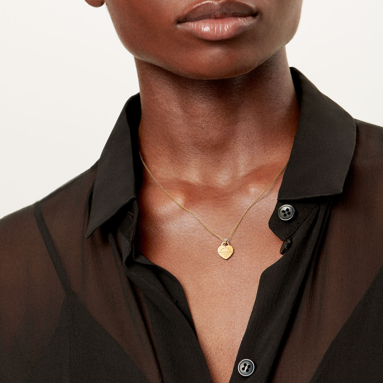 Mini Heart Tag Pendant in Yellow Gold with a Diamond