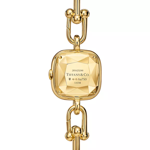 Watch in Yellow Gold with Diamonds and White Mother-of-pearl