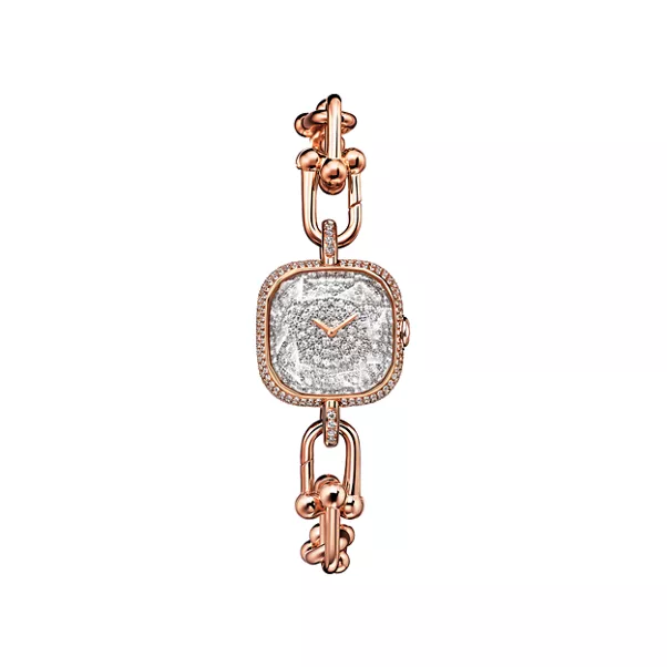 Uhr in Roségold mit einem Pavé-Diamant-Zifferblatt