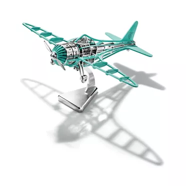 Tiffany Airways:Airplane Clock in Stainless Steel with Tiffany Blue® Paint, 3