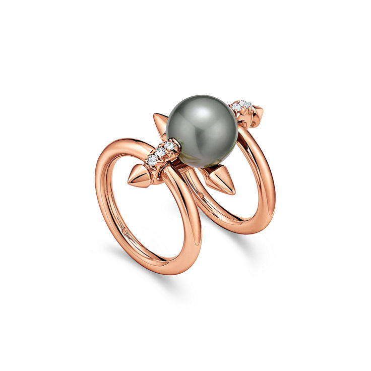 Tiffany Titan by Pharrell Williams:Tahitian Pearl Ring in Gold with Diamonds image number 4