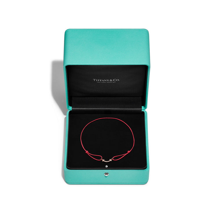 Tiffany T:Smile Bracelet in Rose Gold on a Red Cord with Diamonds image number 4