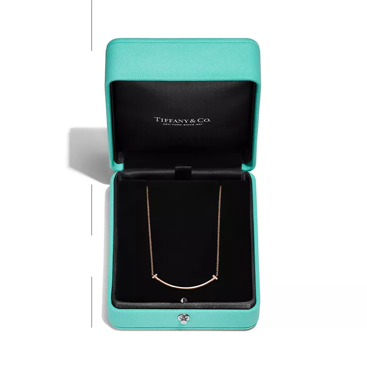Tiffany T:Smile Small Pendant in Rose Gold with Diamonds, 5