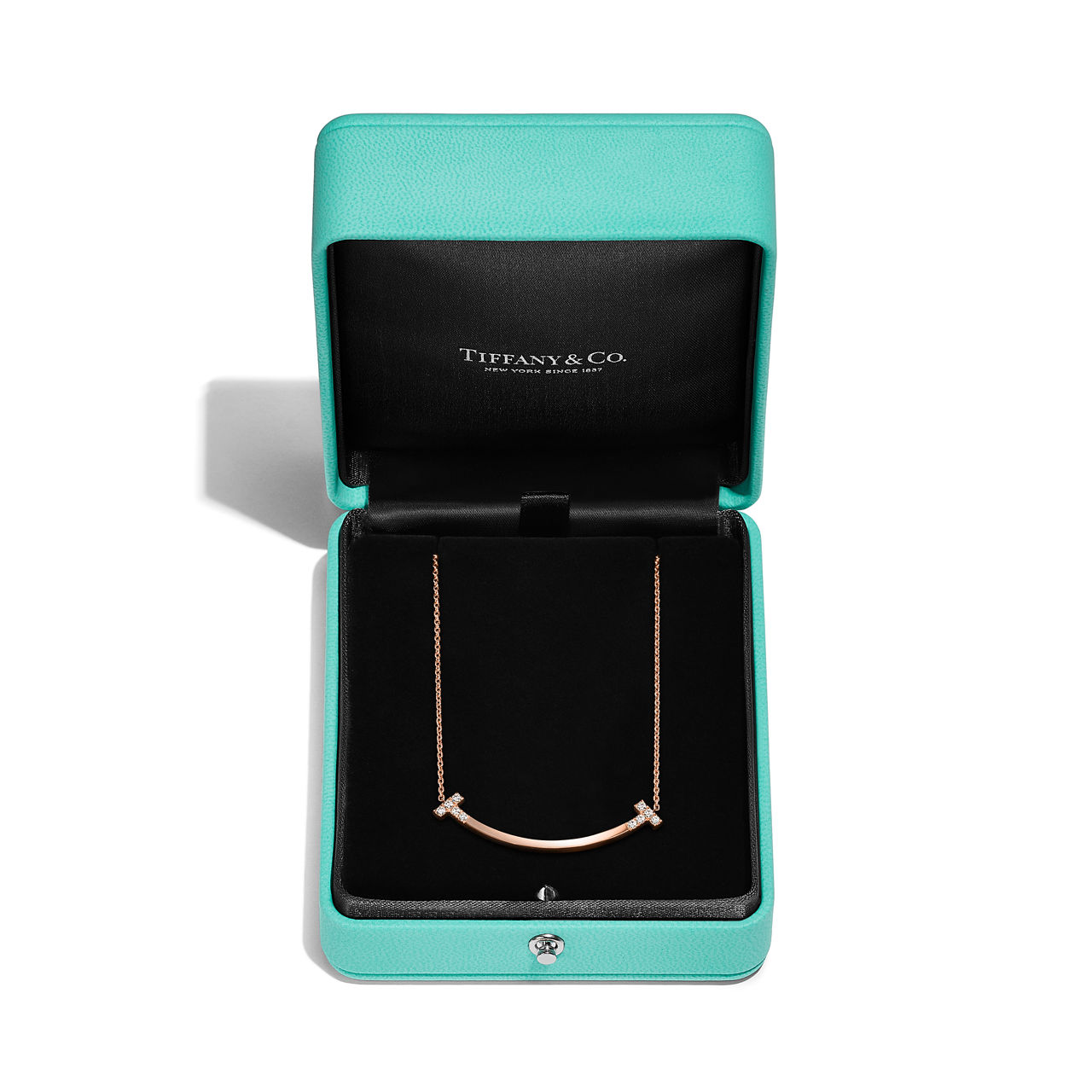 Tiffany T:Smile Medium Pendant in Rose Gold with Diamonds