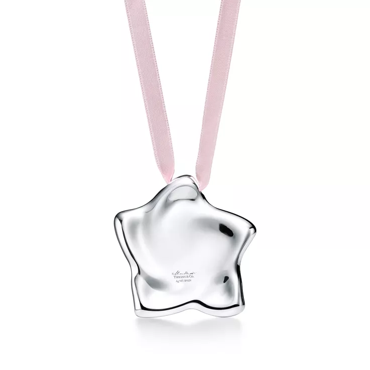 Elsa Peretti®:Décoration Étoile en argent 925 millièmes sur un ruban rose, 1