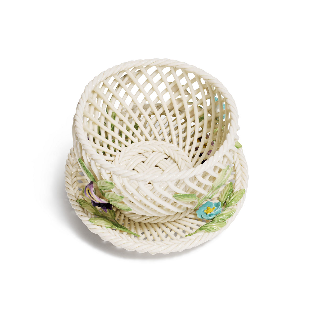 Woven Bowl and Saucer in Porcelain