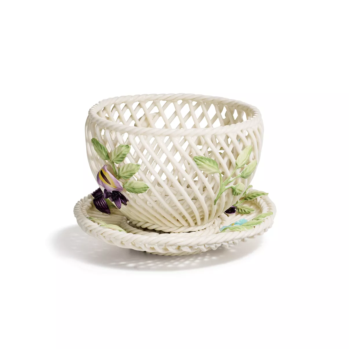 Woven Bowl and Saucer in Porcelain