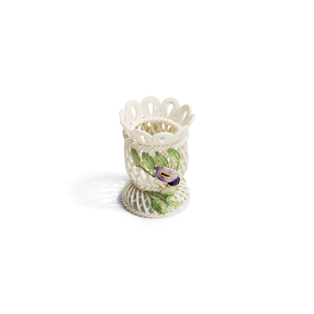 Woven Egg Cup in Porcelain