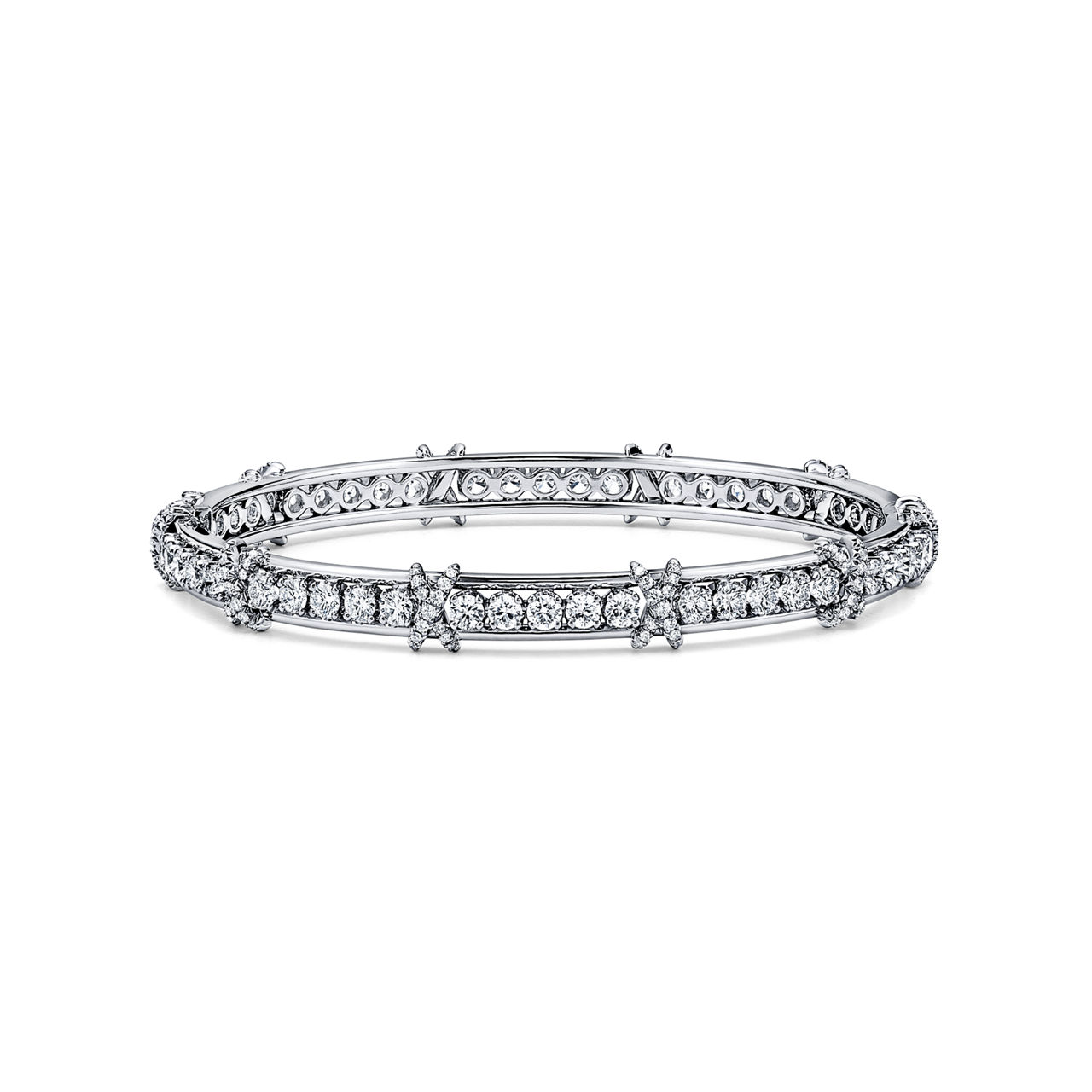 Sixteen Stone by Tiffany:Bangle in Platinum and Yellow Gold with Diamonds image number 3