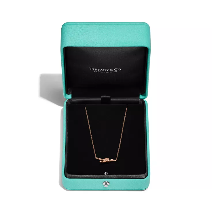 Tiffany Knot:Small Pendant in Rose Gold, 5