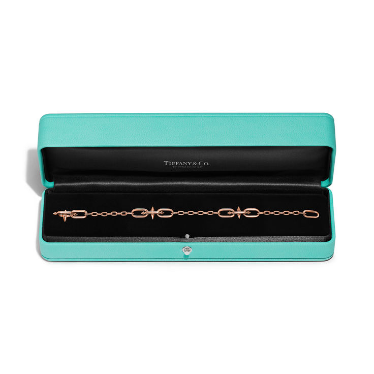 Tiffany Titan by Pharrell Williams:Small Link Station Bracelet in Rose Gold image number 5