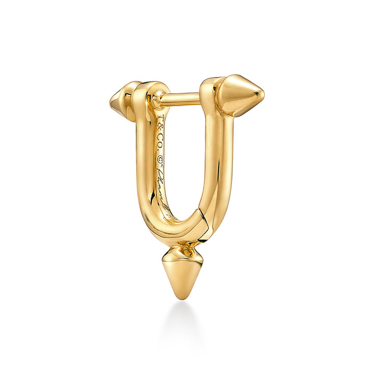 Tiffany Titan by Pharrell Williams:Small Earrings in Yellow Gold image number 4