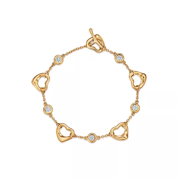 Open Heart Bracelet in Yellow Gold
