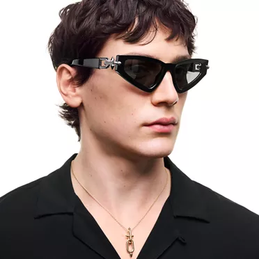 Tiffany Titan by Pharrell Williams:DOWNTOWN Sunglasses in Black Acetate, 2