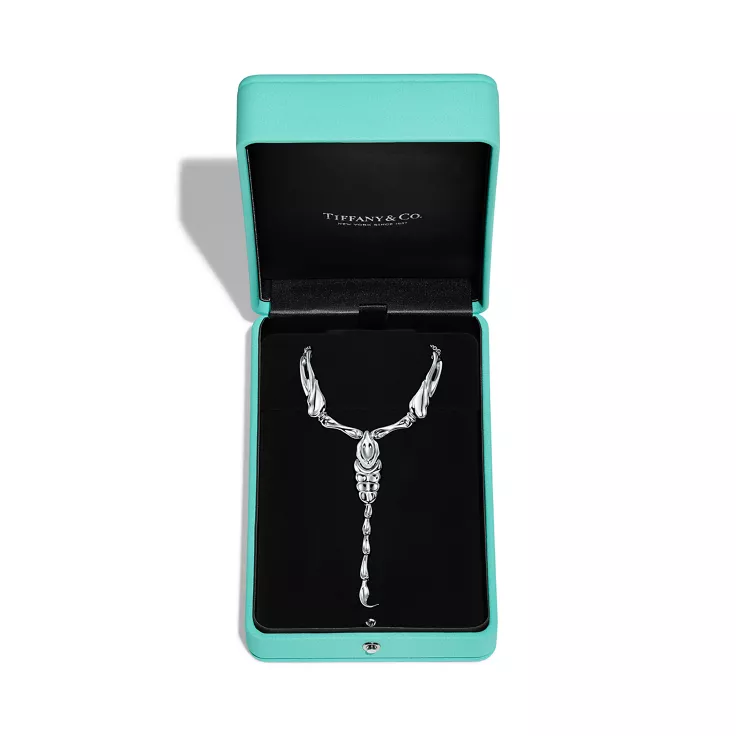 Elsa Peretti®:Scorpion Pendant in Sterling Silver, 5