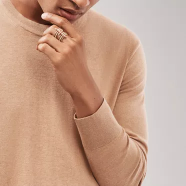 Collezione Tiffany Titan by Pharrell Williams:Anello a cinque giri in oro rosa con diamanti, 2
